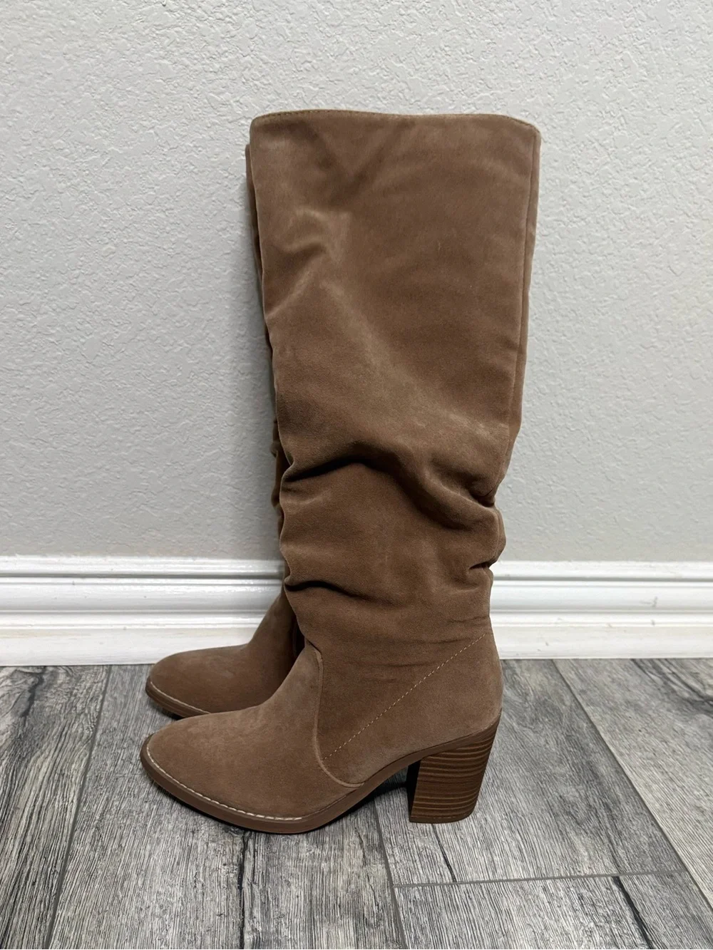 Women’s Tall Slouch Suede Boots - Taupe